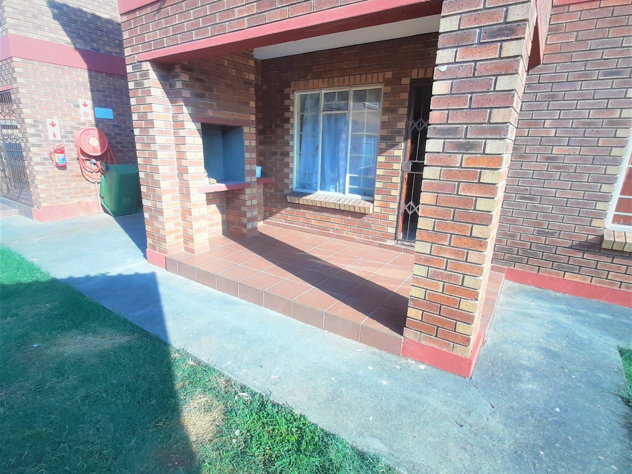 2 Bedroom Property for Sale in Waterval East North West